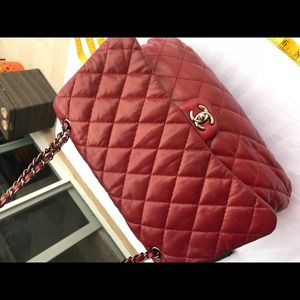 Chanel shoulder red bag large